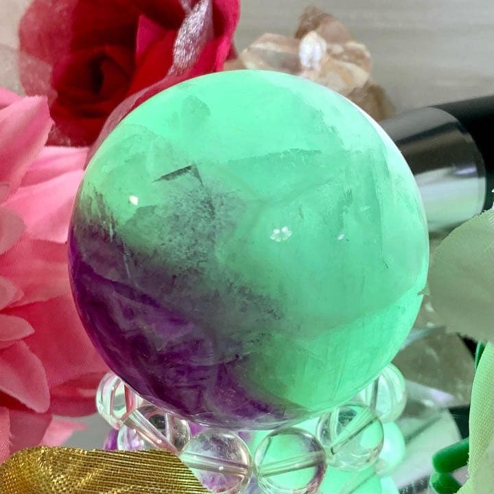 フローライト】綺麗な大玉 虹入りフローライト☆天才の石の通販はau