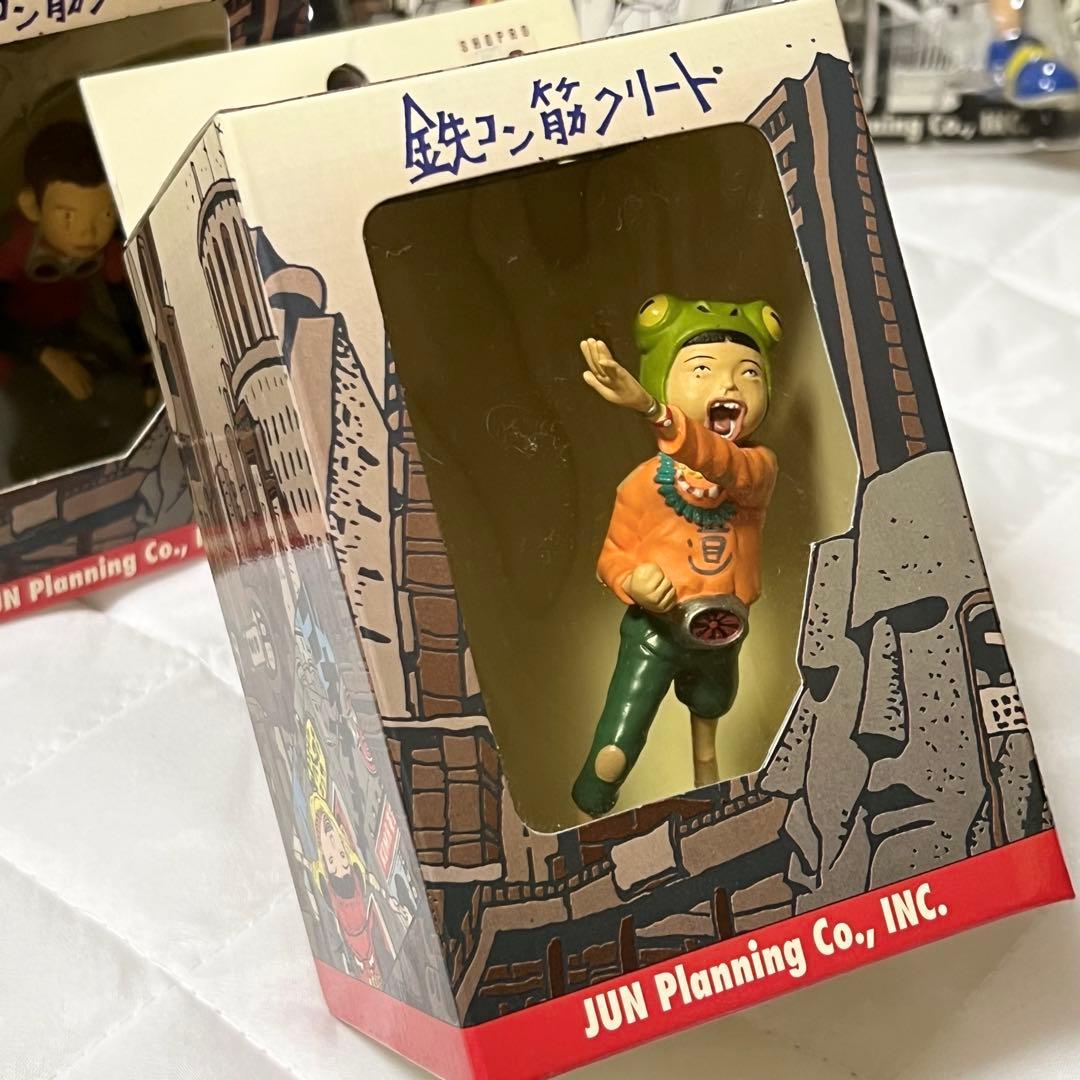 箱入り 鉄コン筋クリート クロ シロ フィギュアセット 松本大洋 - メルカリ