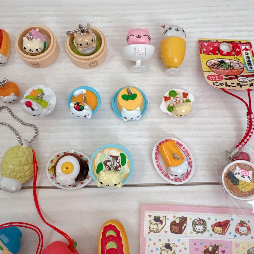 【まとめ売り】にゃんにゃんにゃんこ♡ストラップセット