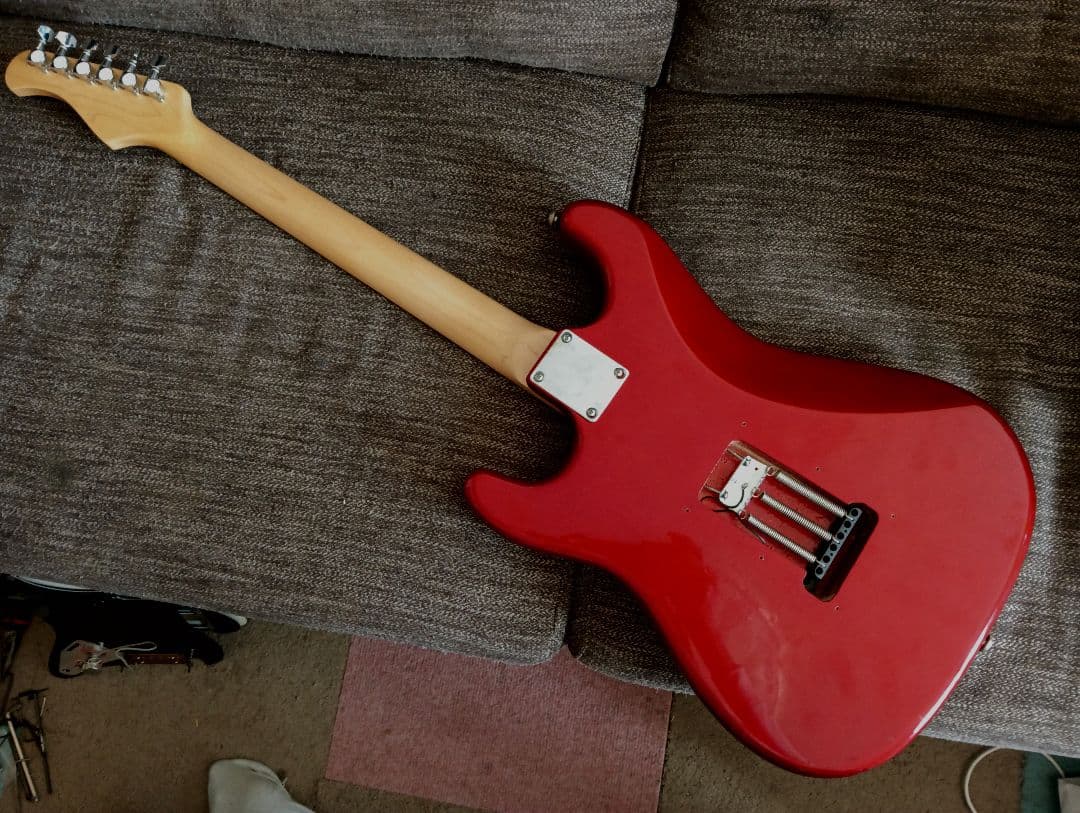 ストラト メタリックレッド レッドパール SHH（Bacchus バッカス