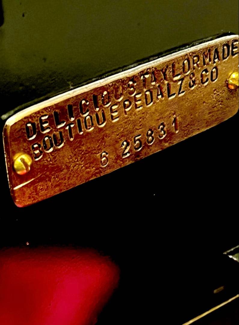 DeliciousTaylormade GODDICK ブラスパウダーゴールド