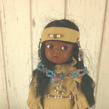 カナダ人形 インディアン - メルカリ