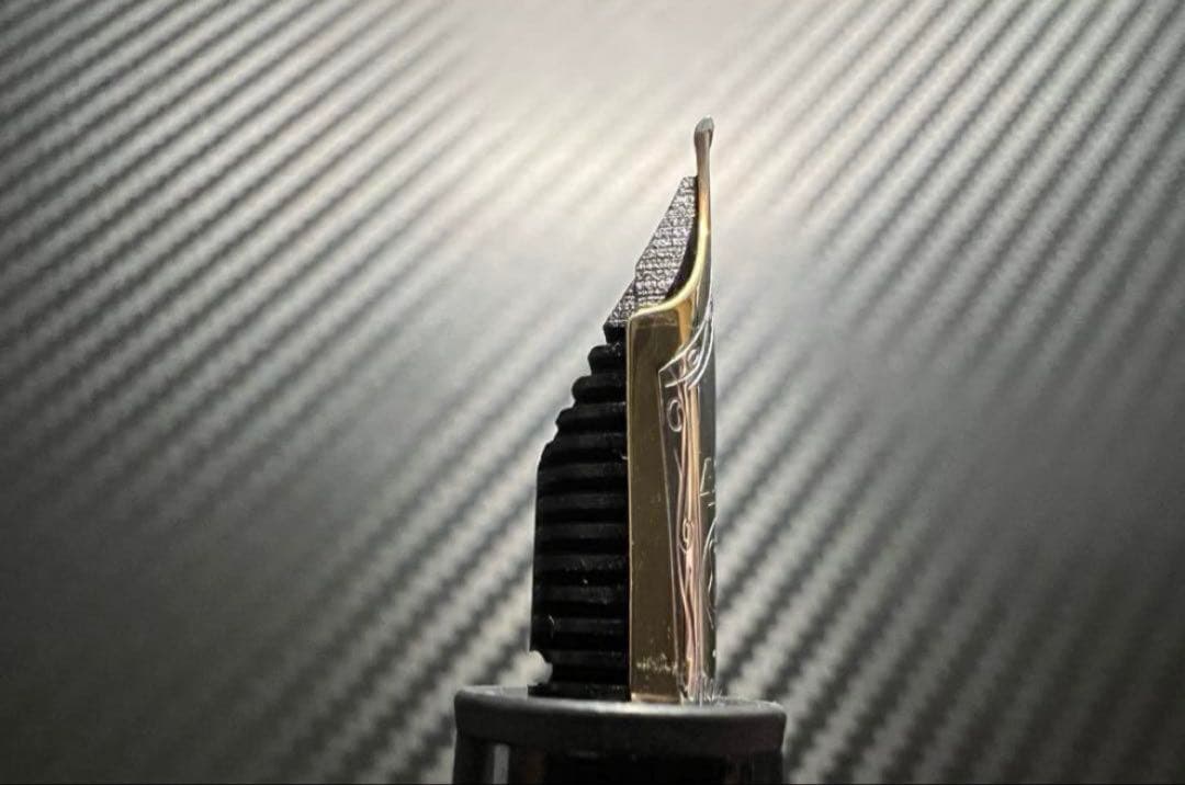 モンブラン 146 万年筆 中白 B 太字 エボナイト芯 モンブラン 146