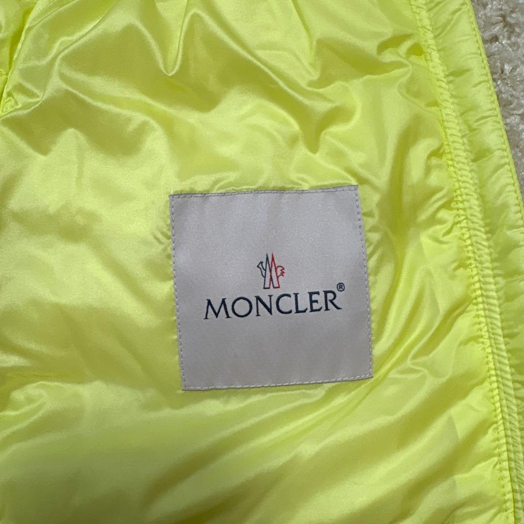 モンクレール　2歳　92cm ダウンベスト