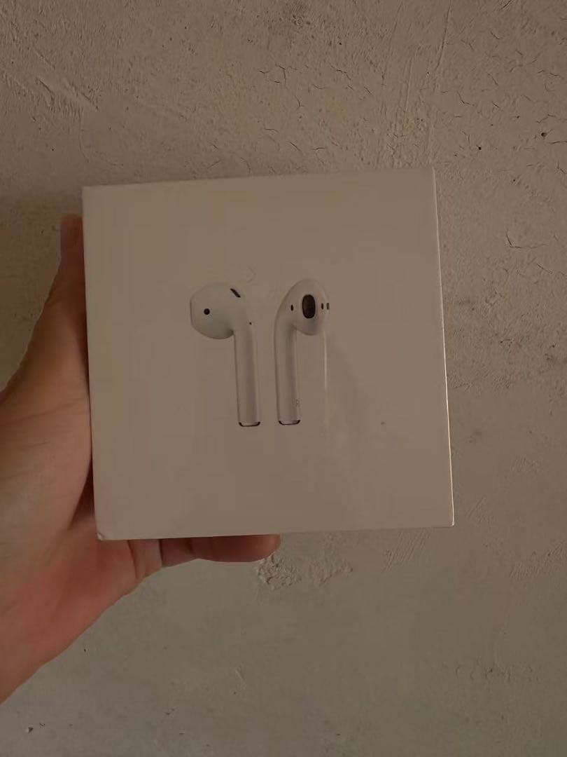 AirPods(第2世代)新品・未開封 Apple - air pods 第2世代 新品未開封