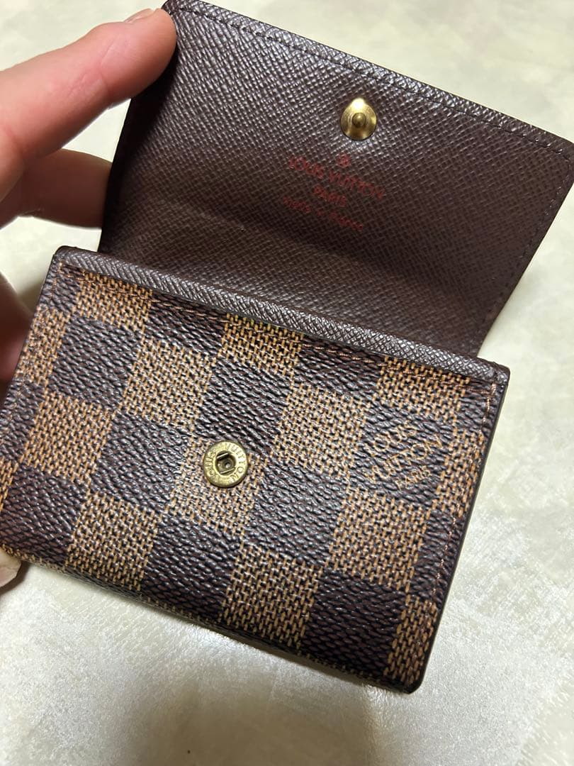正規品　ルイヴィトンダミエパターン ケース