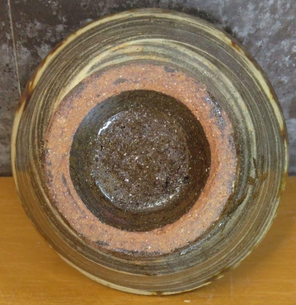 人間国宝 金城次郎 ぐい呑(魚紋ぐい呑）栞 共箱 壷屋焼 壺屋焼 やちむん