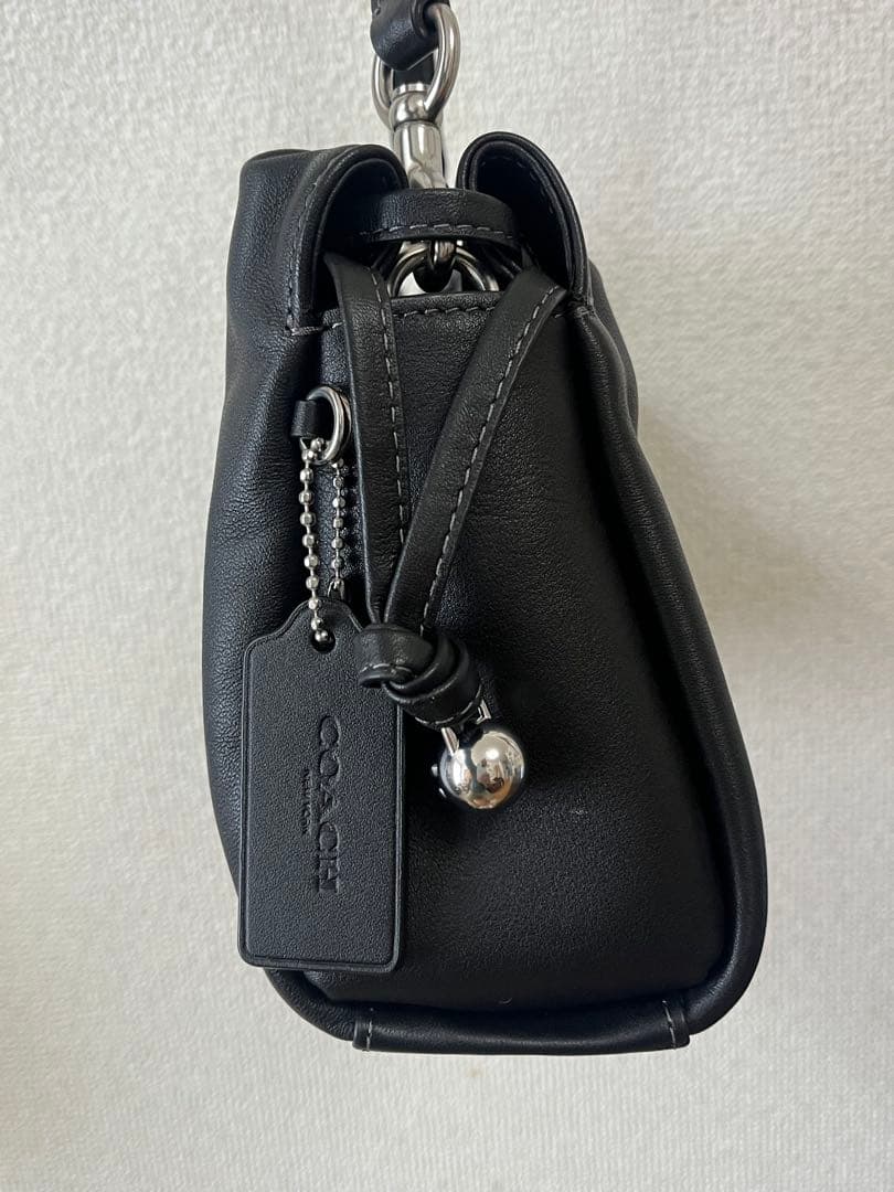 COACH コーチショルダーバッグ　ブラック
