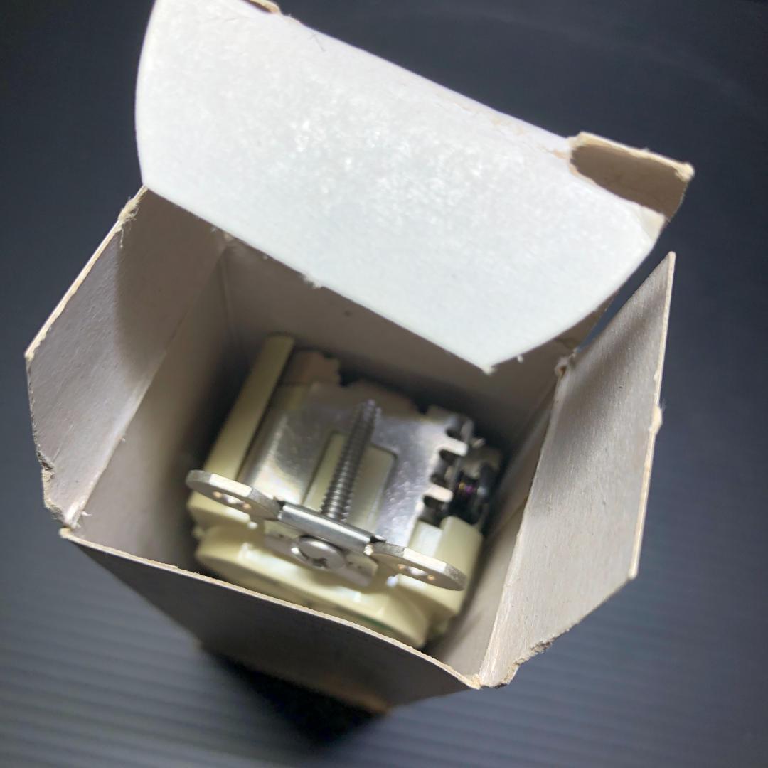 HUBBELL HBL83001 その他 HUBBELL HBL83001 Straight Blade Devices