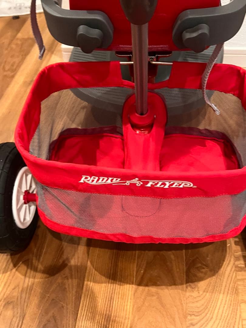 hid310様【美品・レアモデル】RADIO FLYER 三輪車 - メルカリ