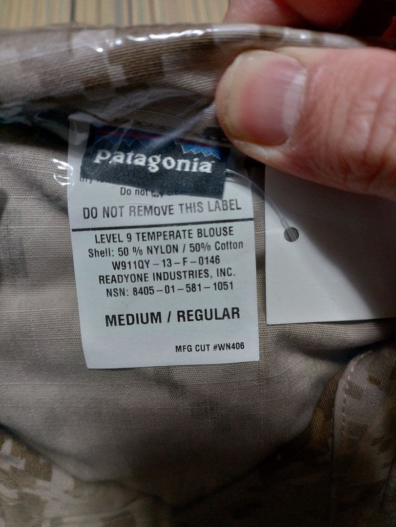 新品 実物 patagonia AOR1 Level9 MARS - メルカリ