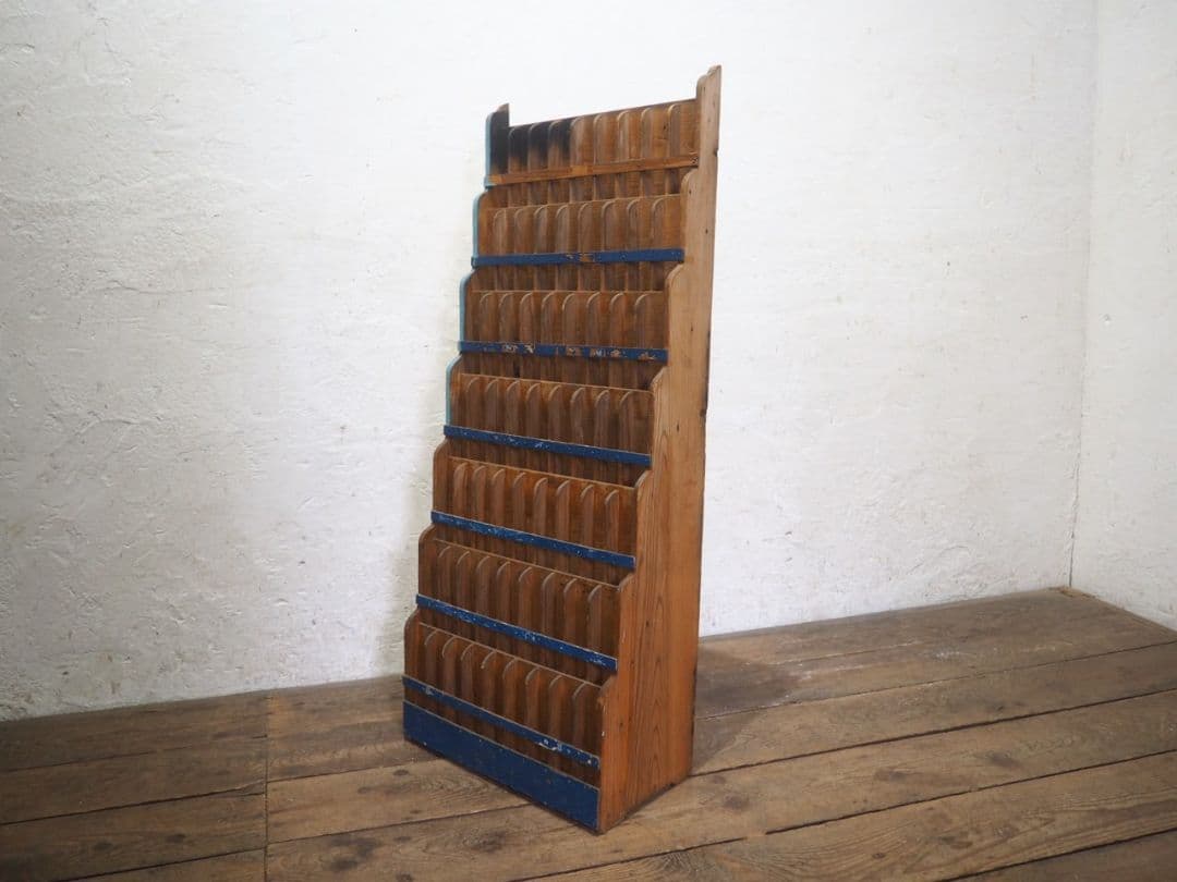 1230 昭和レトロな木製ラック 飾り棚 収納棚 ケース 小物入れ ヴィンテージ