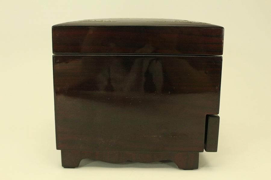 朝鮮 韓国 螺鈿 宝石箱 細密蝶模様(A850)