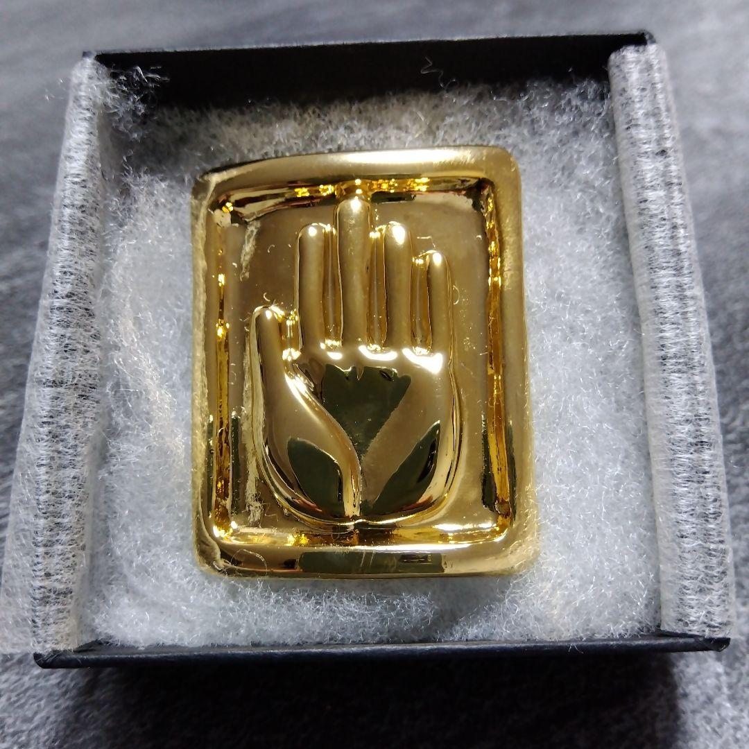 空条承太郎 手のひら型ブローチultra-violence×ジョジョの奇妙な冒険