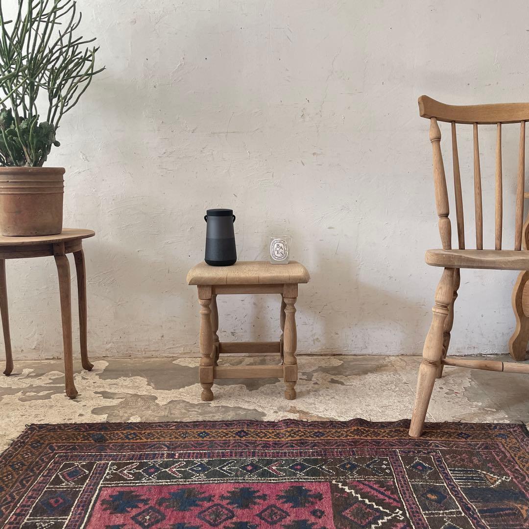 ビンテージ　サイドテーブル ベッドサイドテーブル　小　剥離 ビンテージ サイドテーブル ベッドサイドテーブル 小 剥離