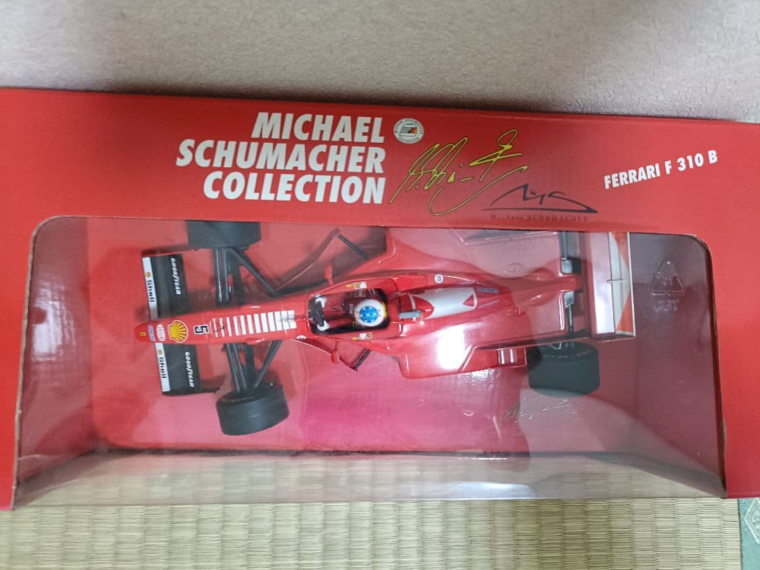 F1　Ferrari F310 B 1/18 ミハエル・シューマッハ