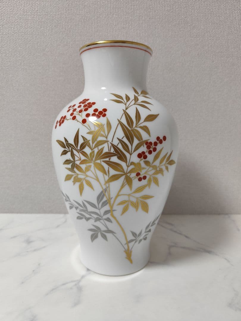 希少] 大倉陶園 OKURA 花瓶 花器 南天 金彩 フラワーベース