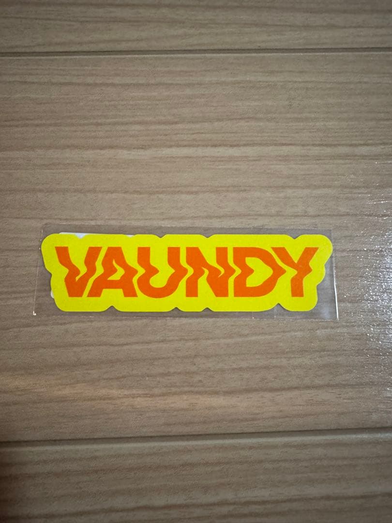 Vaundy フェス限定タオル &ステッカーセット - メルカリ