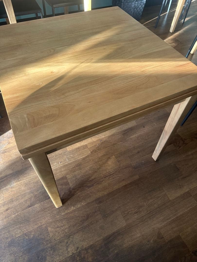 木製ナチュラルウッド正方形ダイニングテーブル