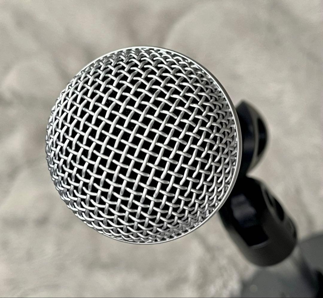 超定番SHURE SM58 ダイナミックマイク 2本セット 【グリル新品交換済】