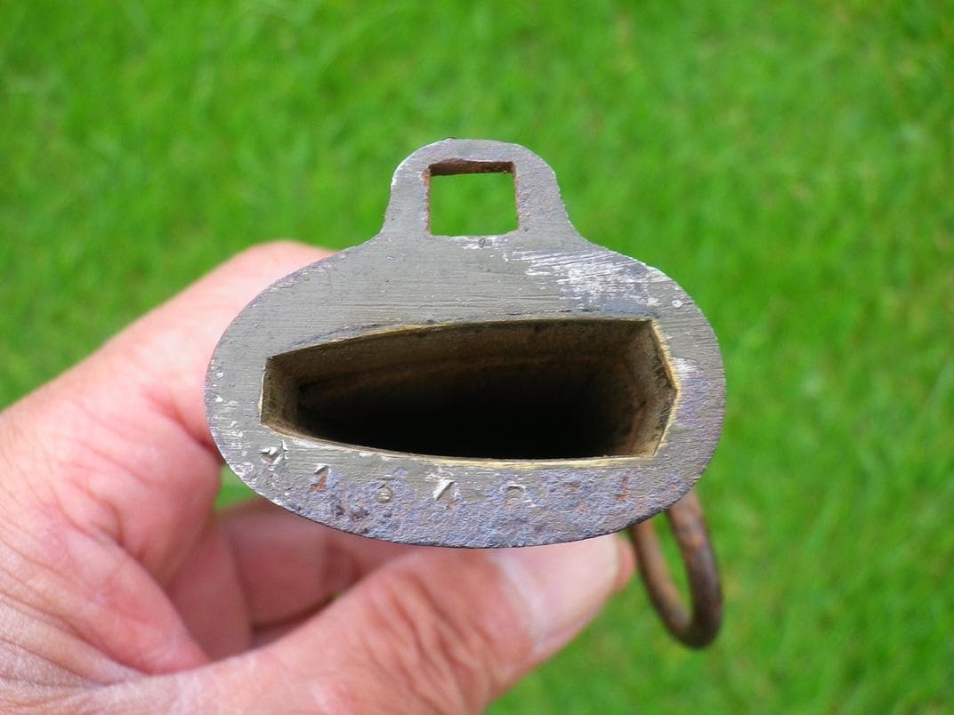 九五式軍刀の鞘　中期型（サイド駐爪タイプ）　当時物　状態良好