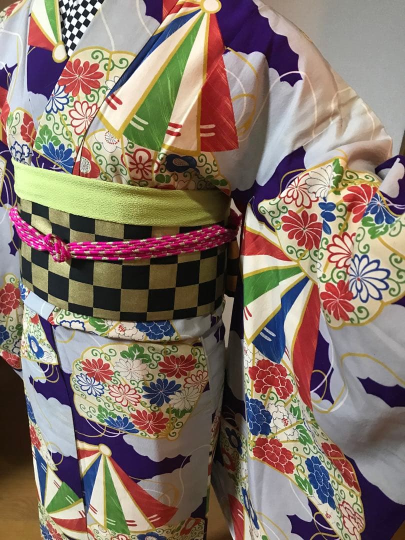 アンティーク着物　扇子　レトロな配色　大人　ジュニア　　袴にも