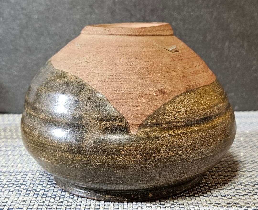 時代古作品❗】古唐津 灰釉 褐釉 丸壺 花入れ 花生け 茶道具 茶器 無傷