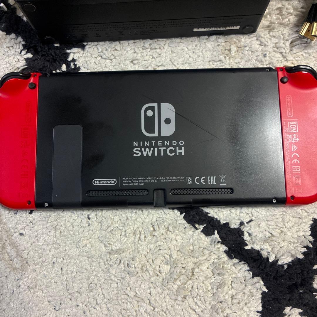 【メルカリ便】Nintendo Switch 本体 赤 Joy-Con付き