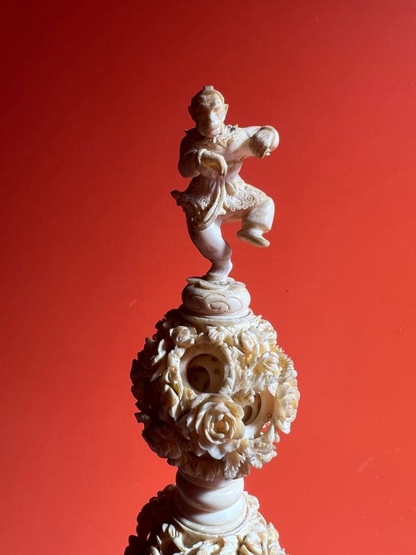 1081 中国美術 多層球 彫刻 約全長70cm 猴 天球儀 置物 1081 中国美術 多層