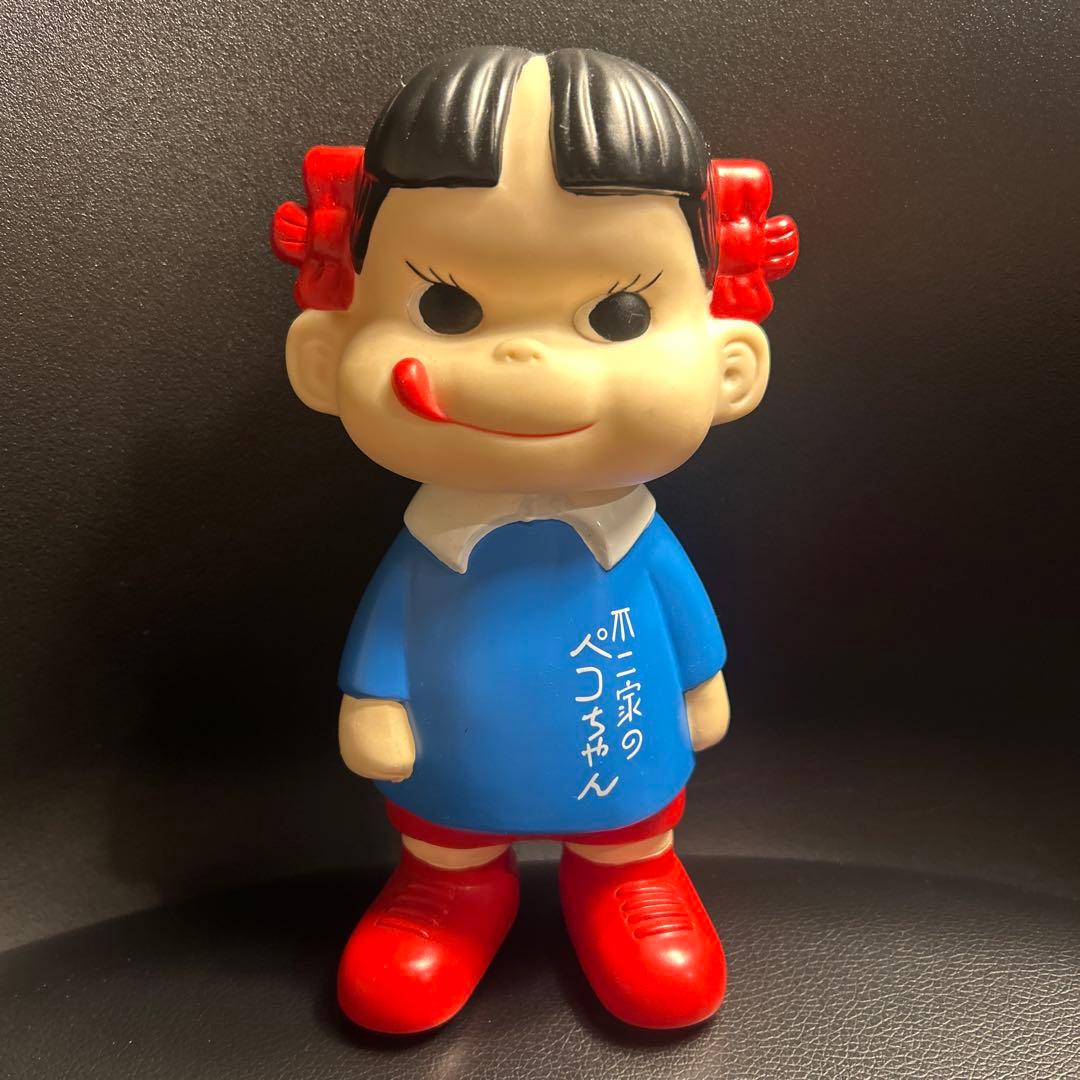 値下げ‼️希少　ペコちゃん フィギュア 青い衣装