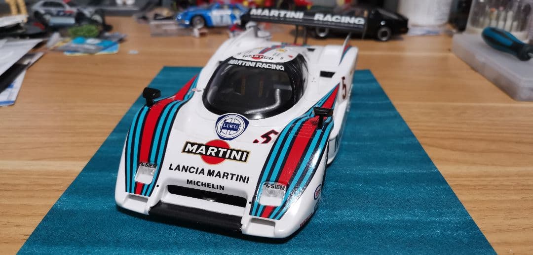 スパーク 1/18 ランチアLC2