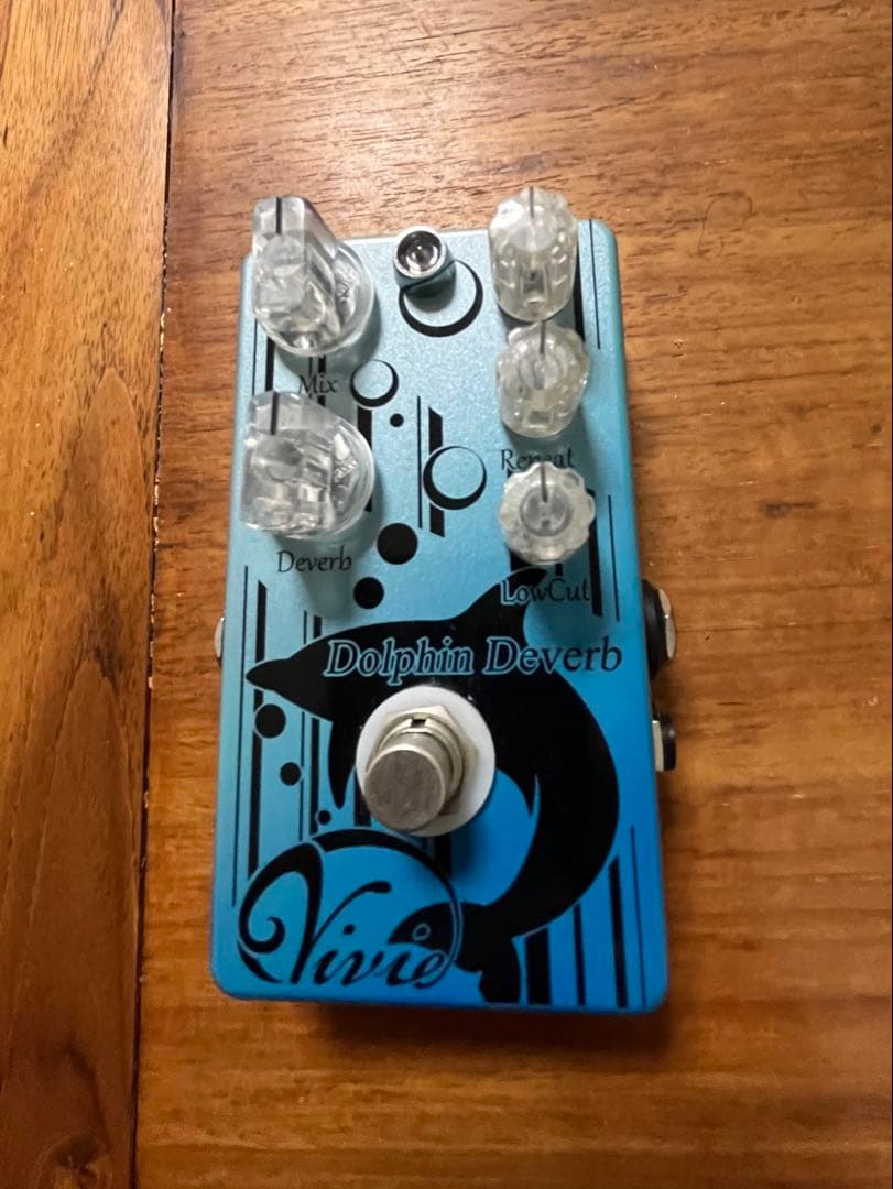 Vivie Dolphin Deverb ギターエフェクター （ケーブル付き）