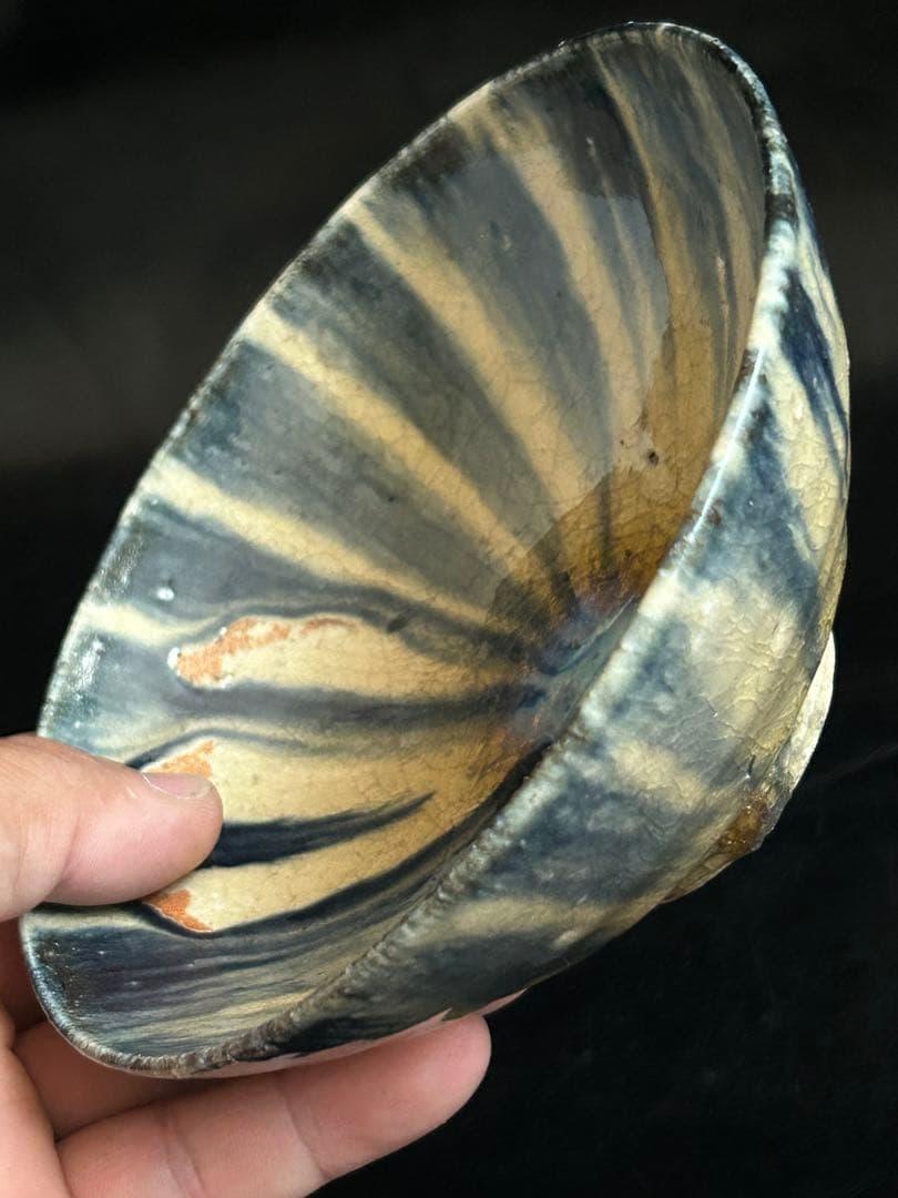 究極の美◾️蔵から、またまた凄そうな古い抹茶茶碗が出て