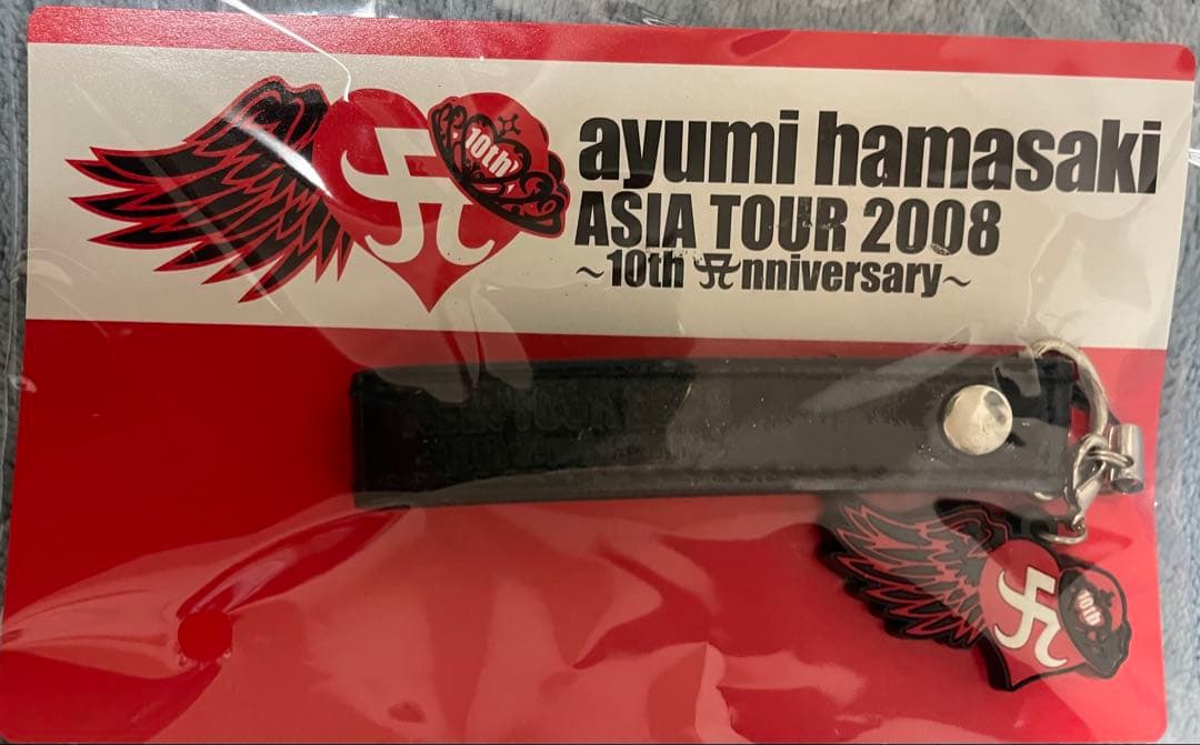 浜崎あゆみ 2008 10th 記念グッズ、2セット