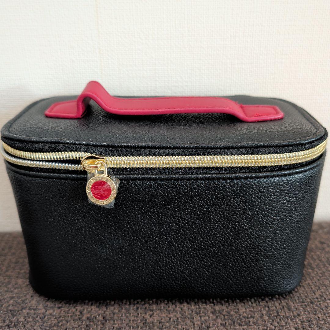 ブルガリ エミレーツファーストクラス ポーチ 未使用新品 エミレーツ