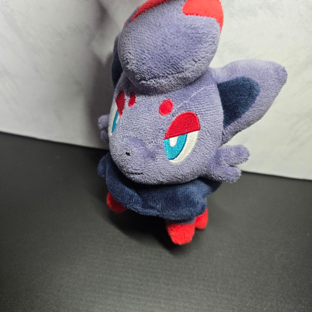ポケモンセンター限定 ゾロア ドール ぬいぐるみ ポケドール - メルカリ