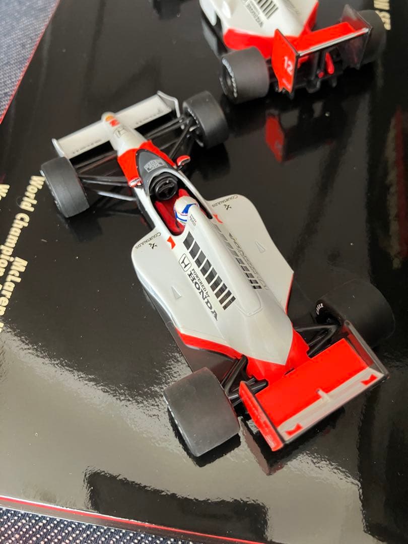 ミニチャンプスF1 1/43 McLaren MP4/4、MP/4/5