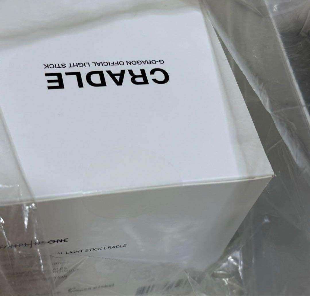 G-DRAGON Übermensch ペンライト クレイドル セット