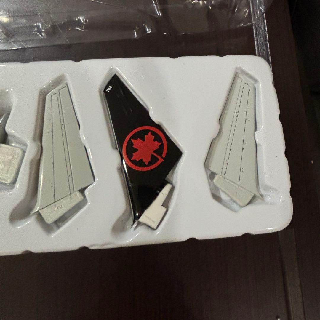 AIR  B777-300ER 1/200 エアカナダ