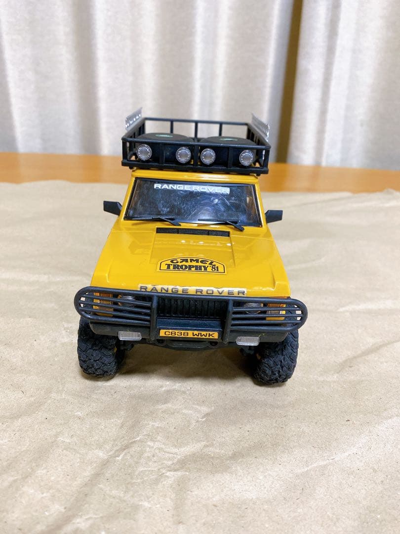 FMS ラジコン　レンジローバー 1/24 ランドローバー fcx24m