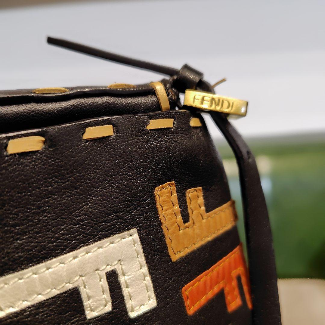 FENDI バゲット パッチワーク FFロゴ レザータイプ