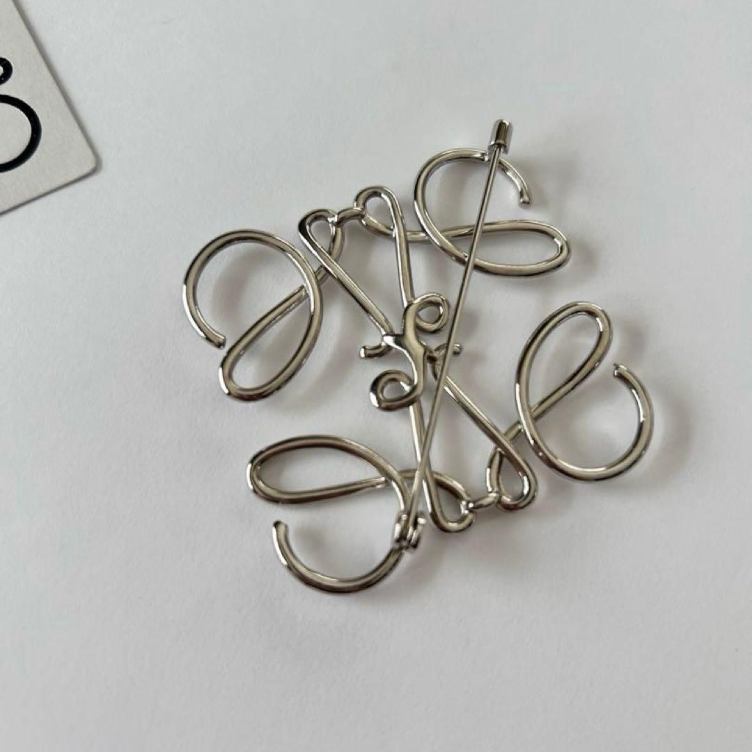 LOEWE ロエベ アナグラムブローチ シルバー