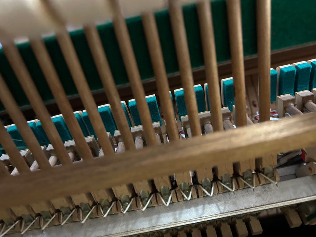 ヤマハ アップライトピアノ W102BW 1984年整 リニューアル 極上品です