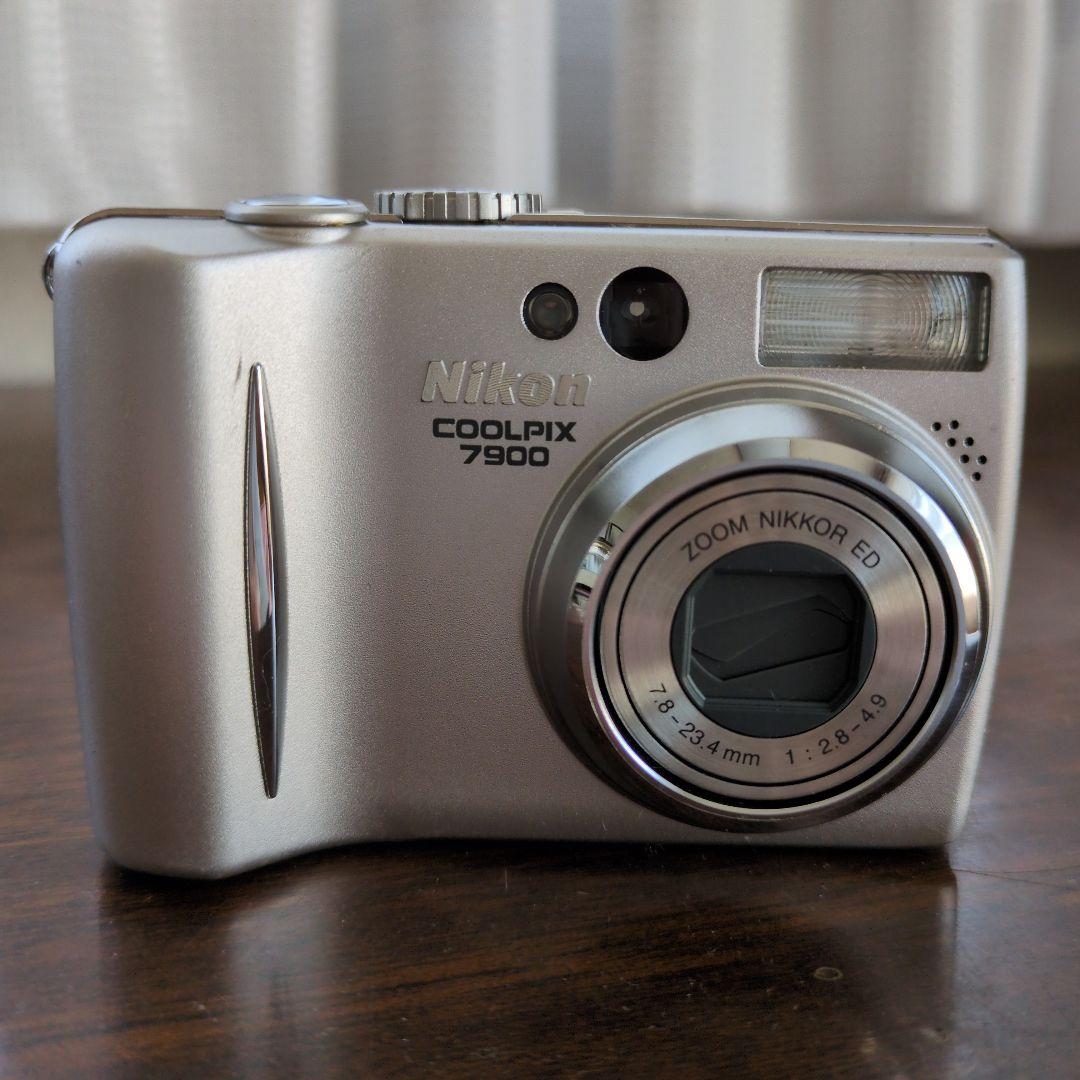 Nikon COOLPIX 7900 コンパクトデジタルカメラ