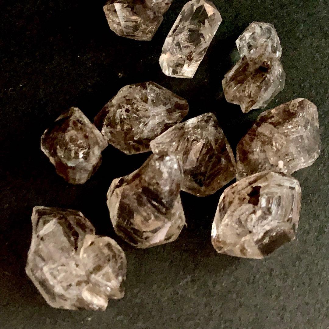 ペトロレアムクォーツ(特大)5個セットw-1/蛍光水晶 - コレクション