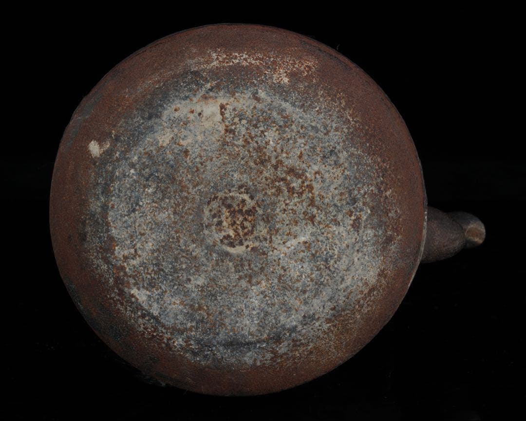 時代鉄瓶【大日本御釜師 堀政五郎（浄親）】菊桐紋鉄瓶 共箱