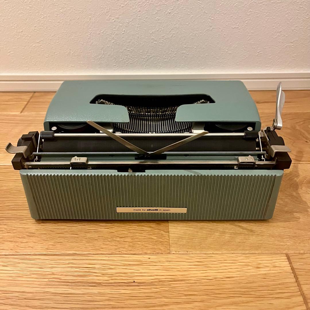 昭和レトロ】タイプライター GUCCI(グッチ)×オリベッティLettra32