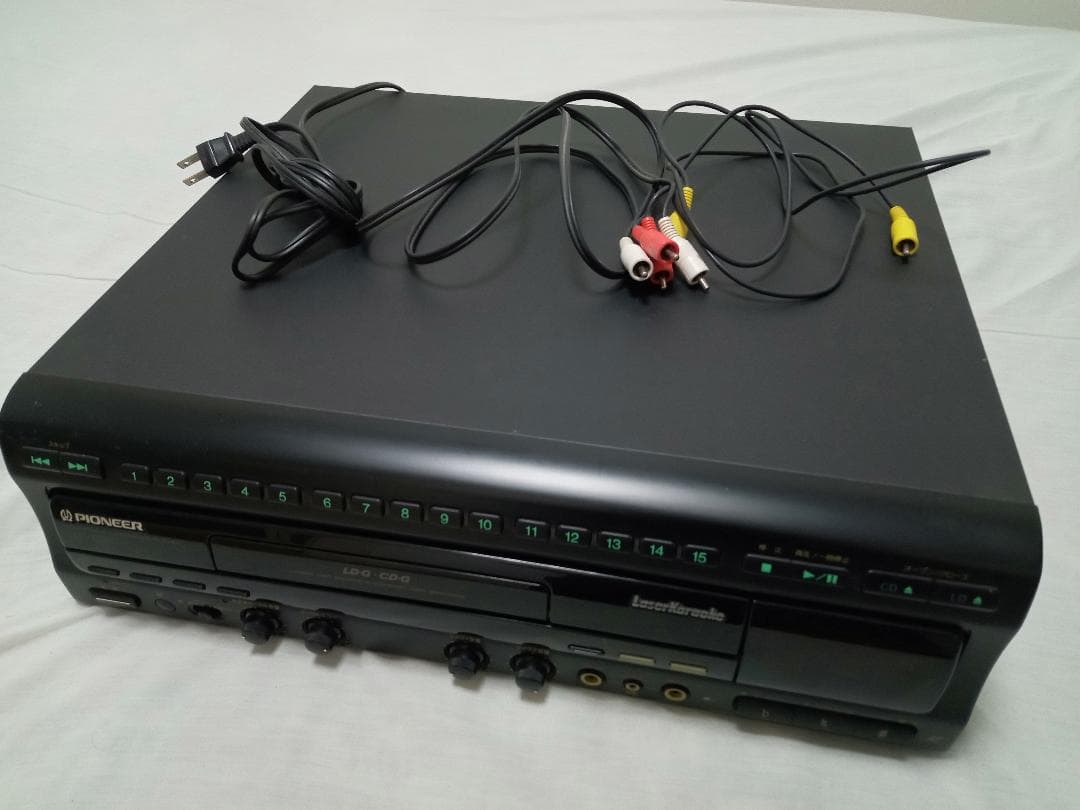 PIONEER CLD-K22G レーザーディスクプレーヤー カラオケリモコン付