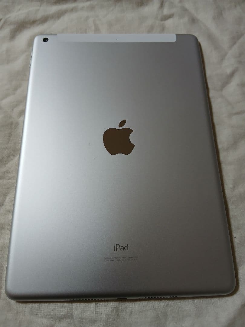 美品Apple iPad Air5 M1 本体（バッテリー容量98%） iPad mini 5 64GB