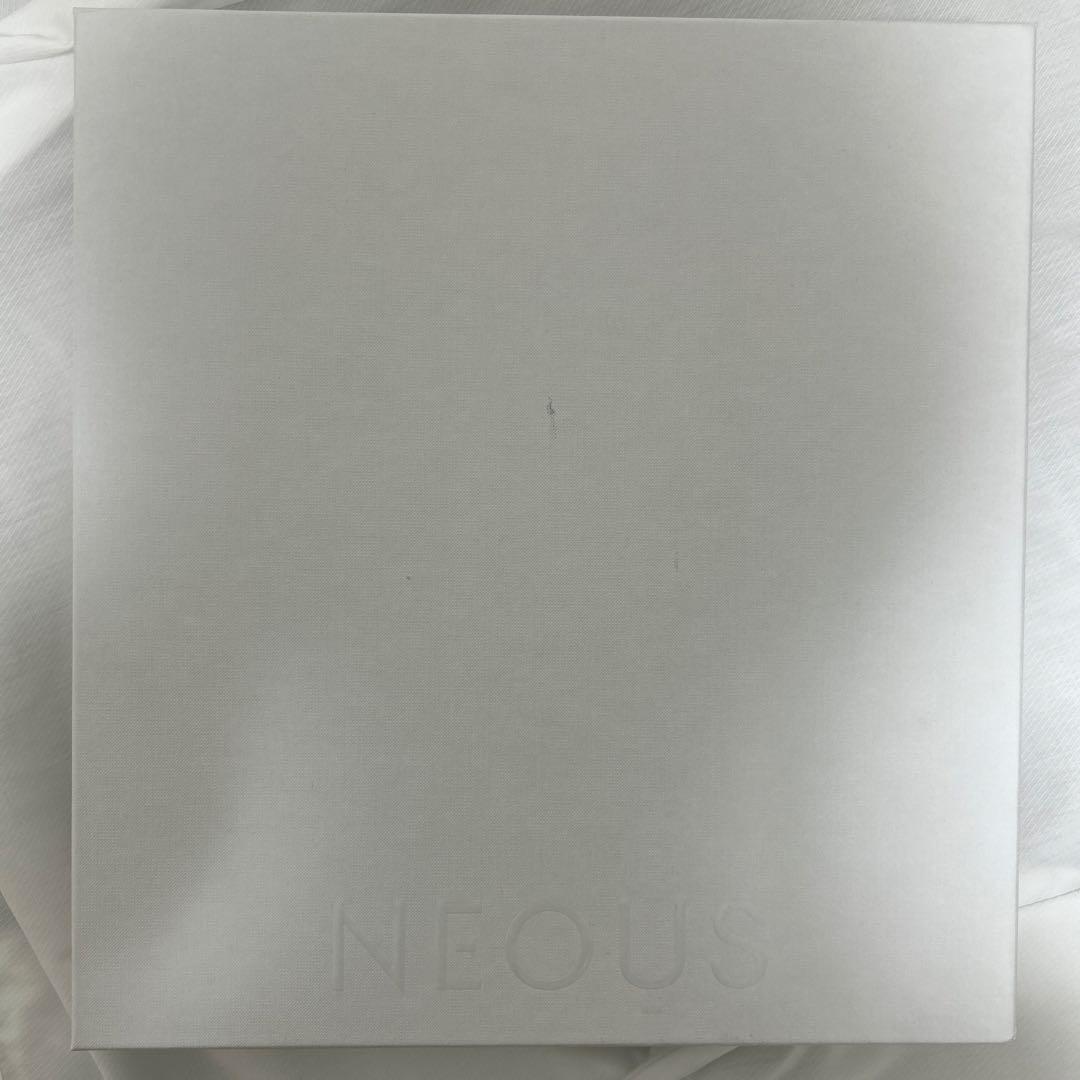 NEOUS レザー ハンドバッグ　ショルダーバッグ